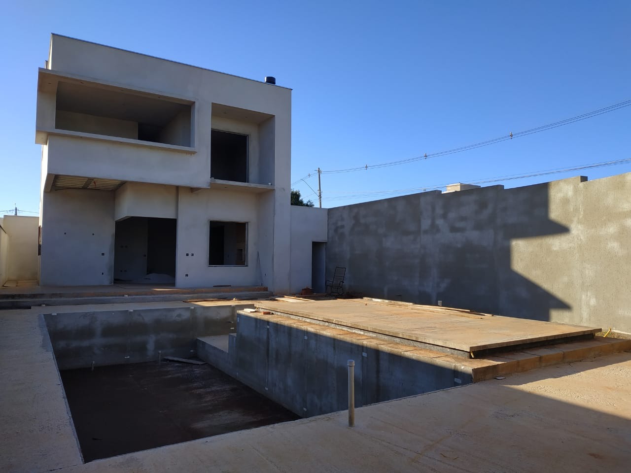 Casa para comprar, 2 quartos, no bairro Residencial Doutor Raul Coury em Rio das Pedras - SP