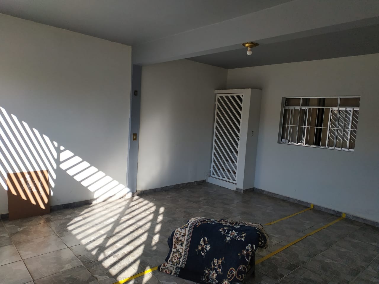 Casa para comprar, 4 quartos, 2 vagas, no bairro Residencial Doutor Jorge Coury em Rio das Pedras - SP