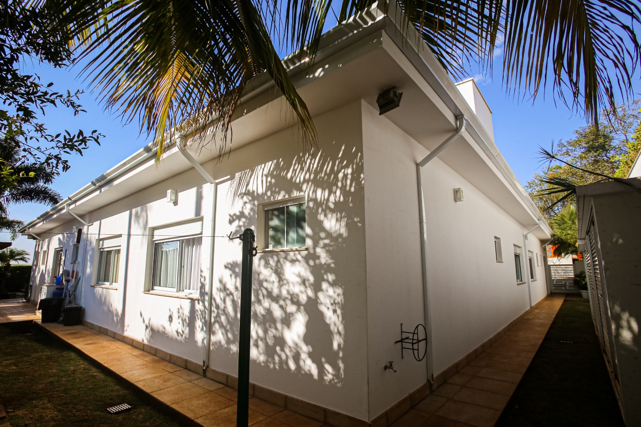 Casa em Condomínio à venda no Monte Alegre, 4 quartos, sendo 4 suítes, no bairro Monte Alegre em Piracicaba - SP