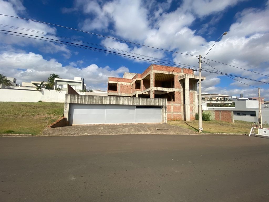 Casa em Condomínio para comprar, 4 quartos, 4 suítes, 4 vagas, no bairro Damha em Piracicaba - SP