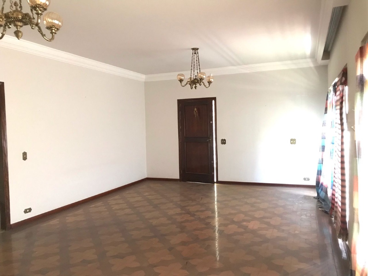 Casa para comprar, 4 quartos, 1 suíte, no bairro Cidade Alta em Piracicaba - SP