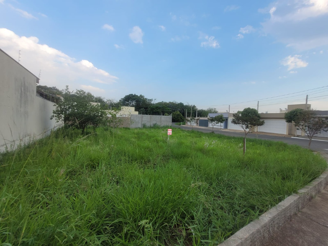 Terreno à venda, no bairro Residencial Portal da Água Branca em Piracicaba - SP