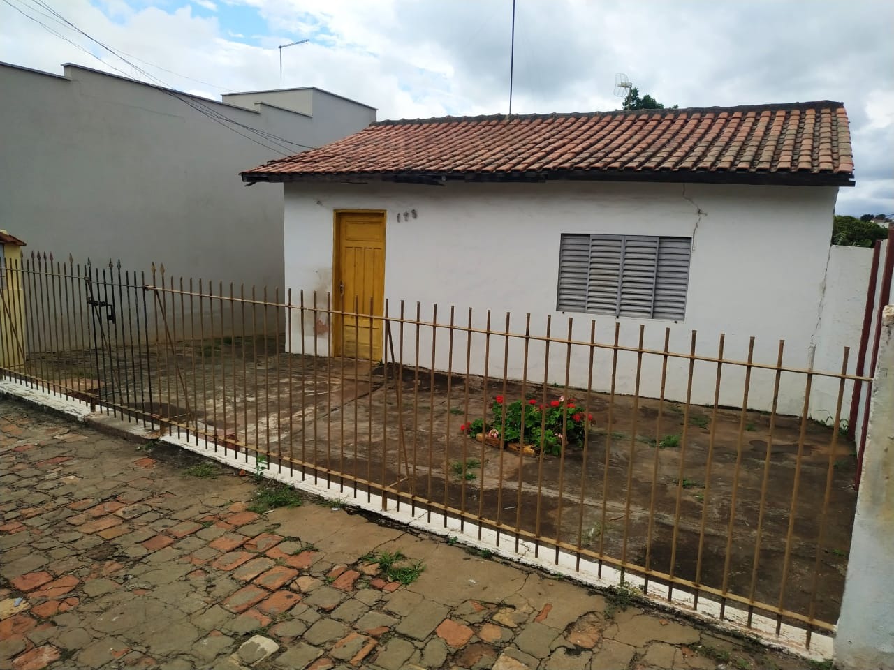 Casa para comprar, 2 quartos, no bairro Centro em Rio das Pedras - SP