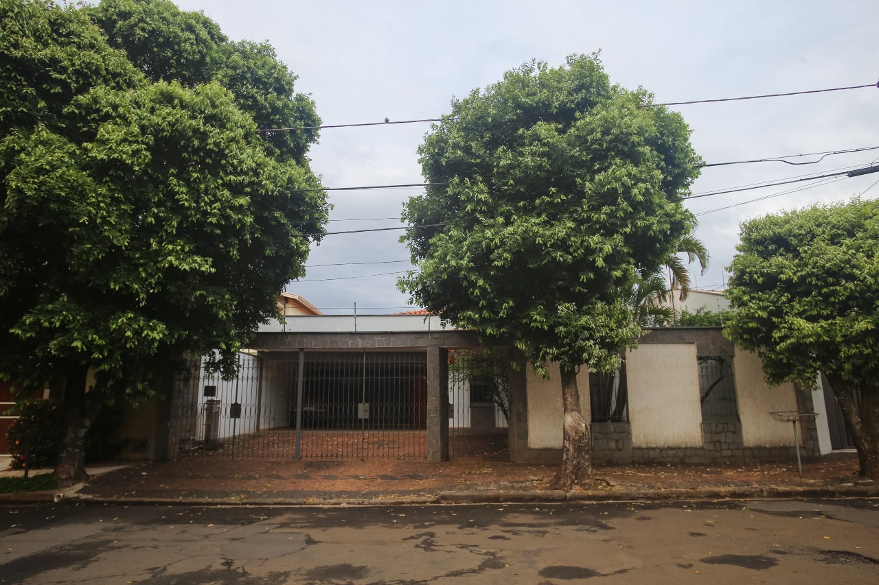 Casa para comprar, 3 quartos, 3 suítes, 4 vagas, no bairro Nova Piracicaba em Piracicaba - SP