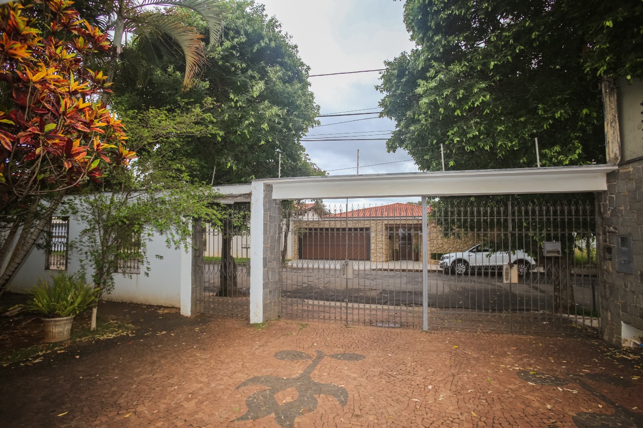 Casa para comprar, 3 quartos, 3 suítes, 4 vagas, no bairro Nova Piracicaba em Piracicaba - SP