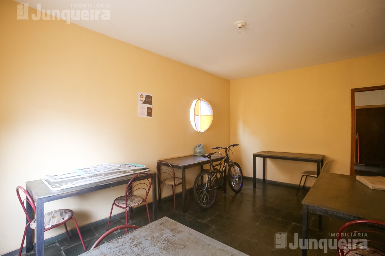 Casa à venda, 10 quartos, 8 suítes, no bairro Vila Verde em Piracicaba - SP