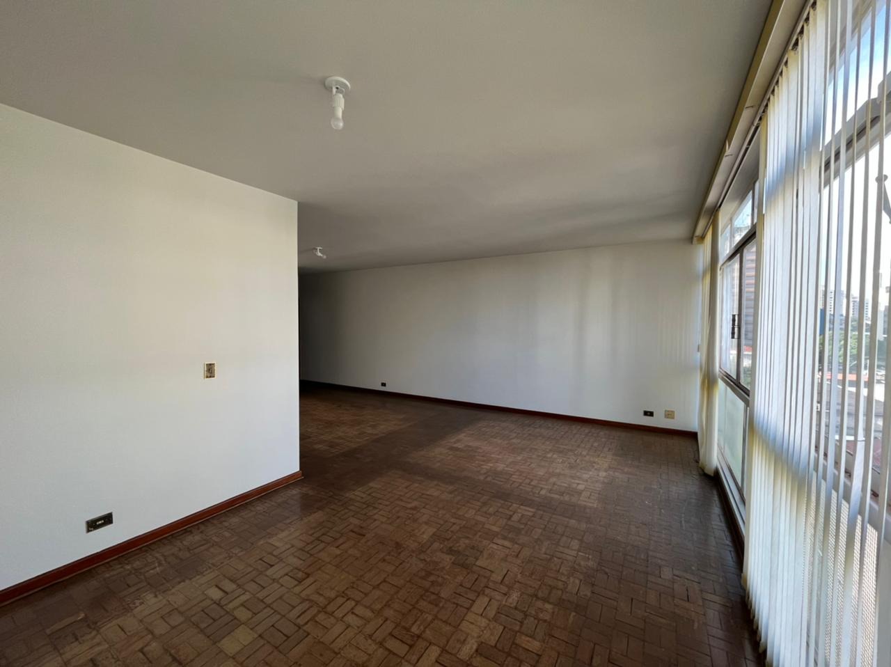 Apartamento à venda, 3 quartos, 1 vaga, no bairro Centro em Piracicaba - SP