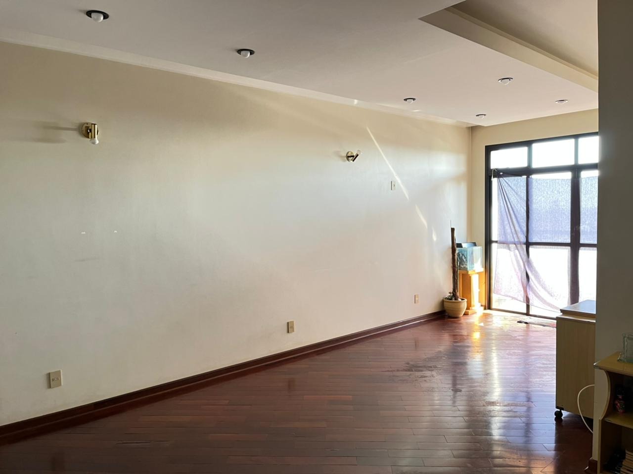 Apartamento à venda, 3 quartos, 1 suíte, 1 vaga, no bairro Cidade Alta em Piracicaba - SP