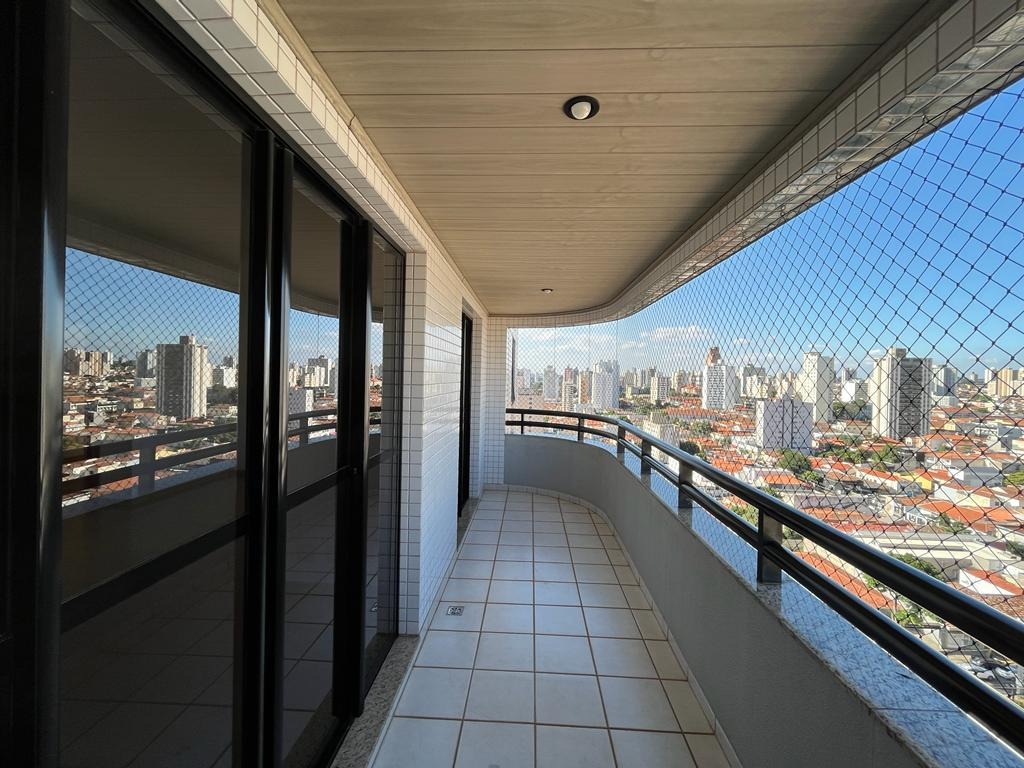 Apartamento à venda, 3 quartos, 3 suítes, 4 vagas, no bairro Centro em Piracicaba - SP