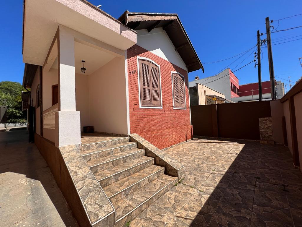 Casa à venda, 3 quartos, no bairro Vila Rezende em Piracicaba - SP