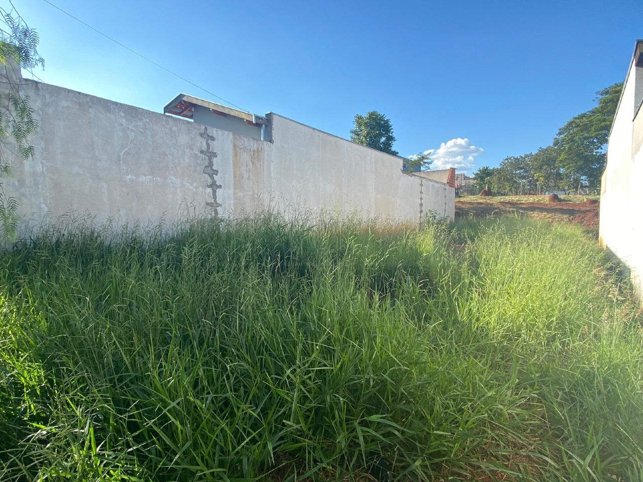 Terreno à venda, no bairro Água Branca em Piracicaba - SP