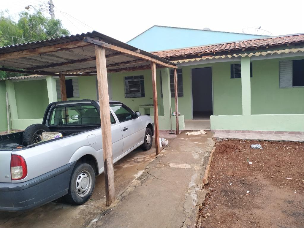 Casa à venda, 2 quartos, 3 vagas, no bairro Parque Bom Retiro em Rio das Pedras - SP