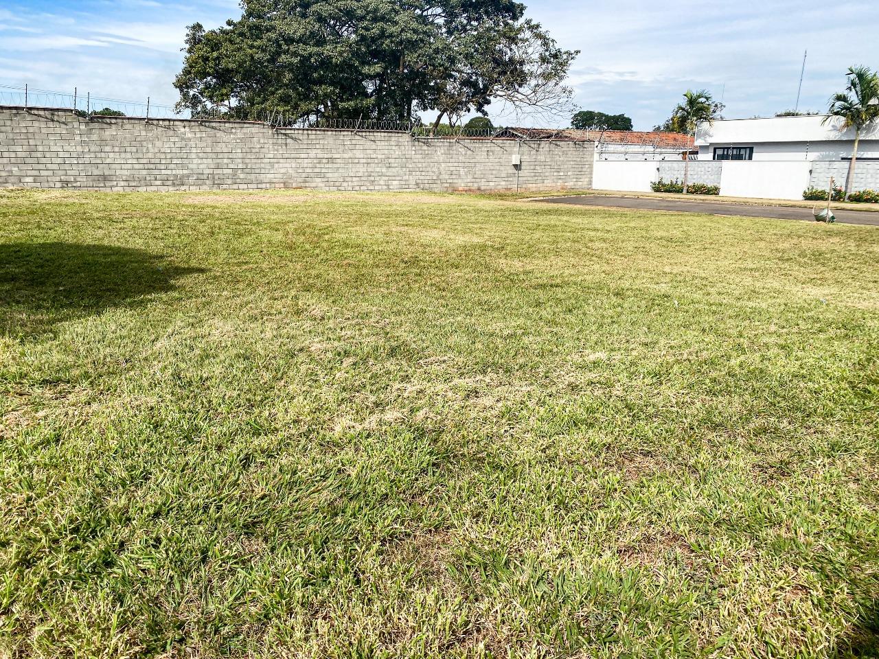 Terreno em Condomínio à venda no Moinho Vermelho, no bairro Conceição em Piracicaba - SP