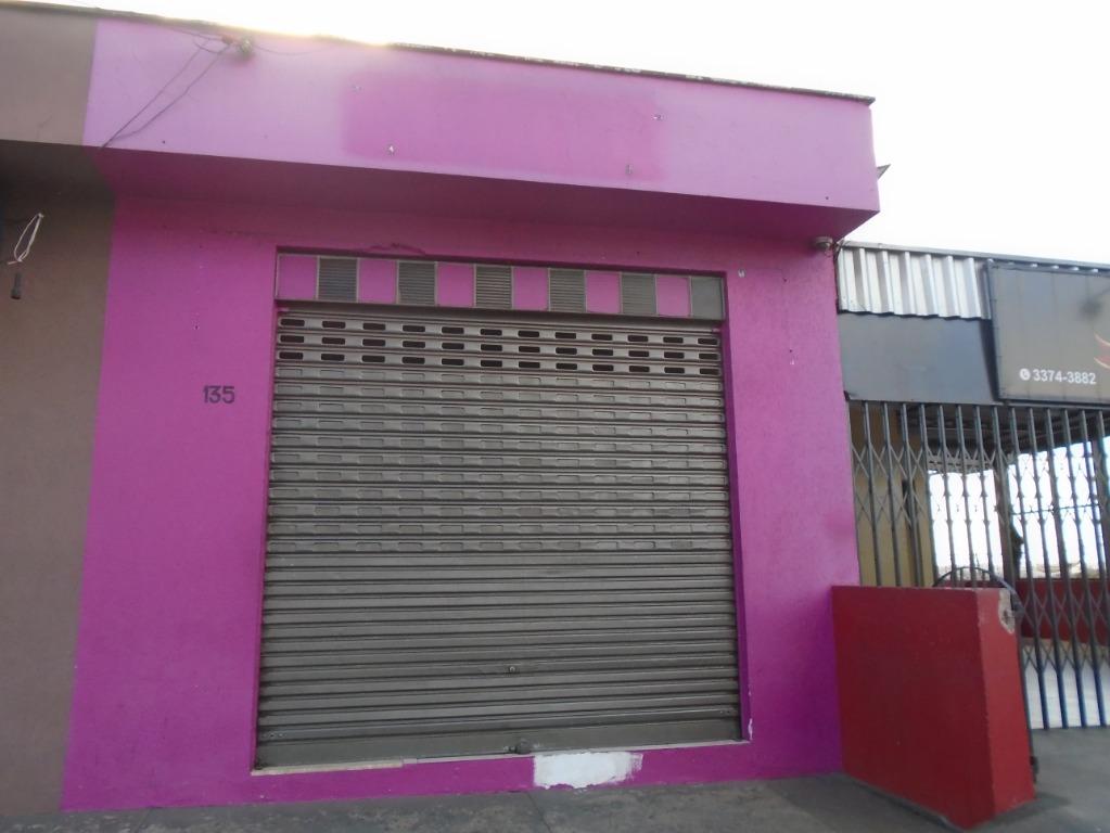 Salão para alugar, no bairro Vila Industrial em Piracicaba - SP