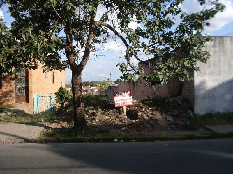 Terreno à venda, no bairro Santa Terezinha em Piracicaba - SP
