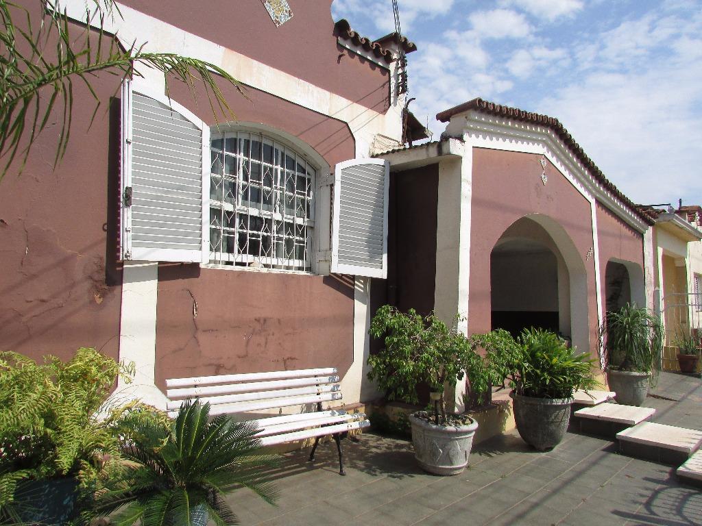 Casa para comprar, 3 quartos, 6 vagas, no bairro Centro em Saltinho - SP