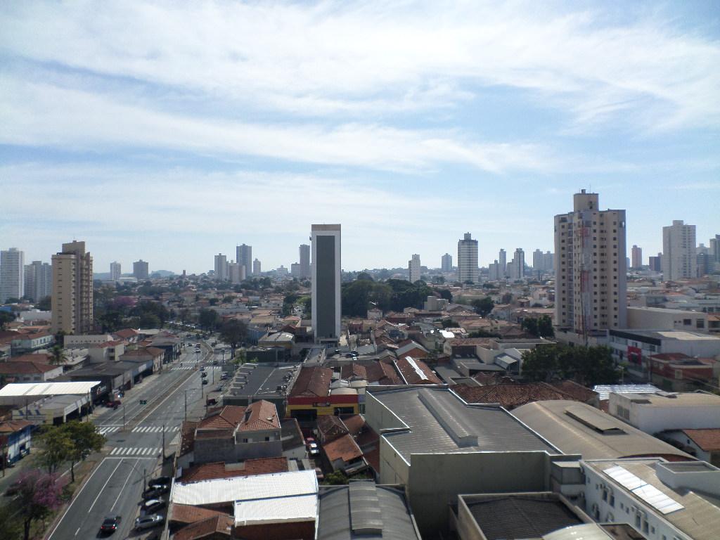 Apartamento à venda no Edificio Flavia, 3 quartos, sendo 1 suíte, 1 vaga, no bairro Centro em Piracicaba - SP