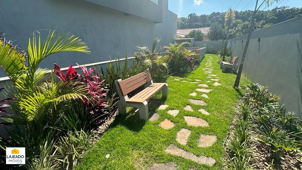 Apartamento à venda no Universitário: 