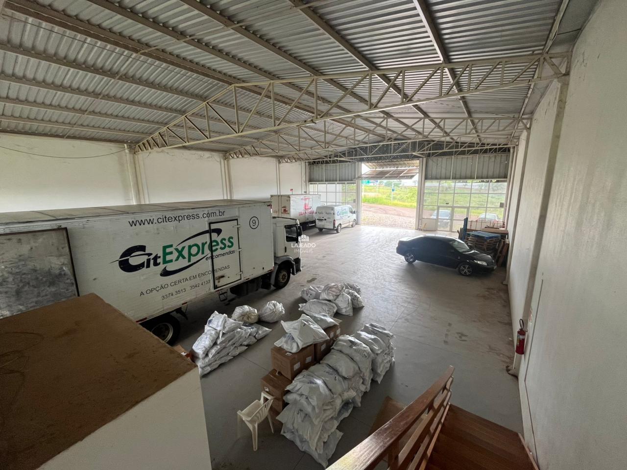 Pavilhão para aluguel no Floresta: 