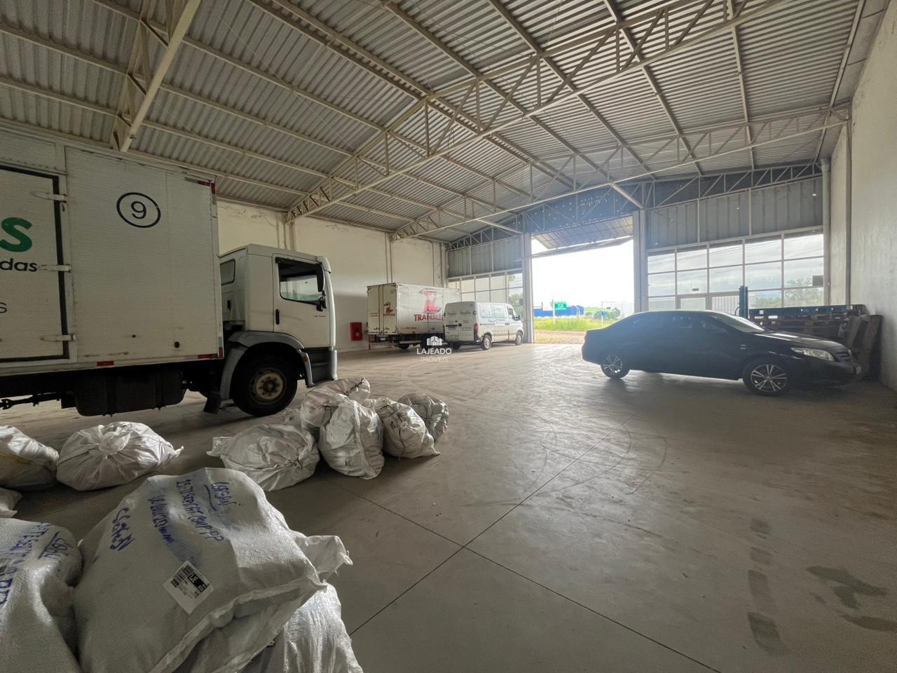 Pavilhão para aluguel no Floresta: 