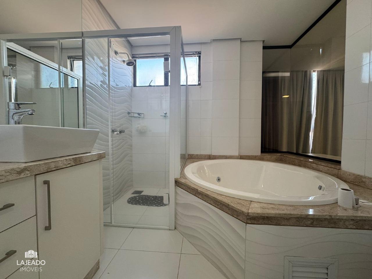 Cobertura para aluguel no Florestal: 