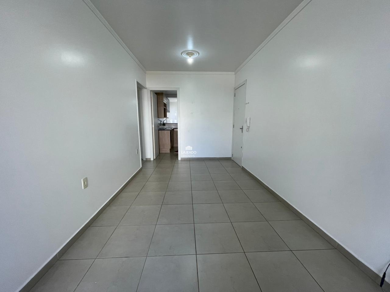Apartamento para aluguel no Florestal: 