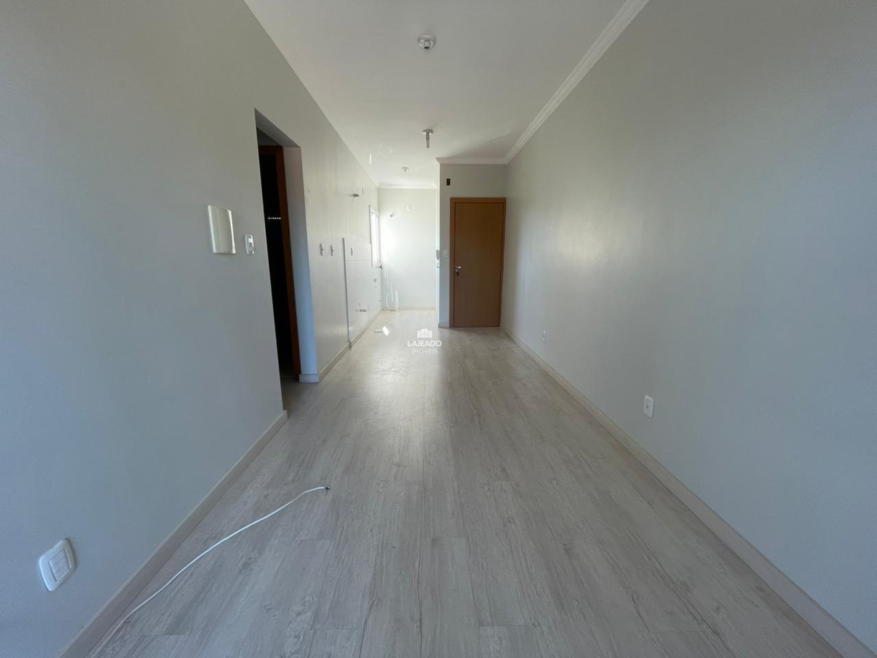 Apartamento para aluguel no Florestal: 