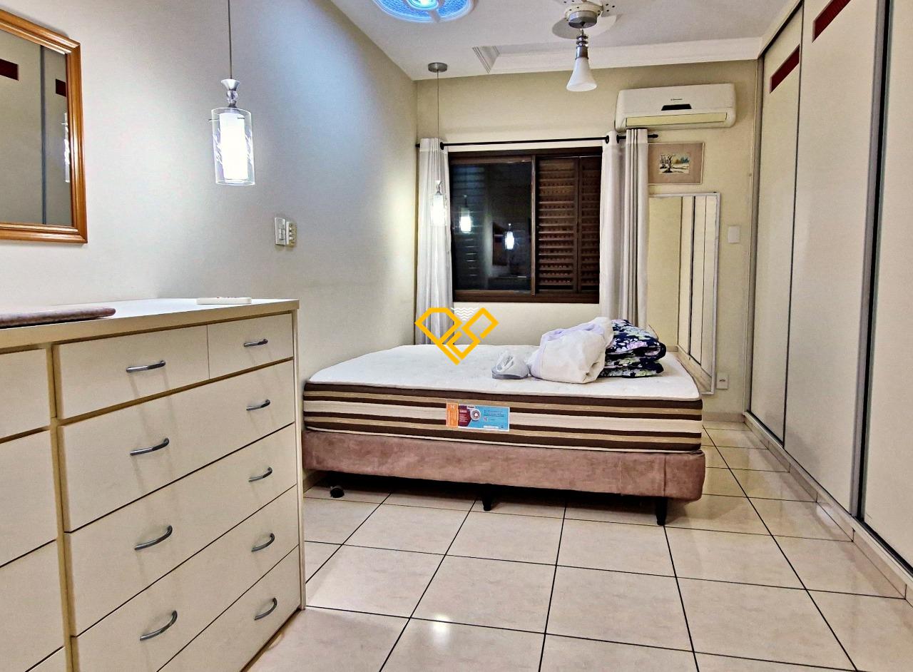 Apartamento à venda no Boqueirão: Dormitório 1 - suíte