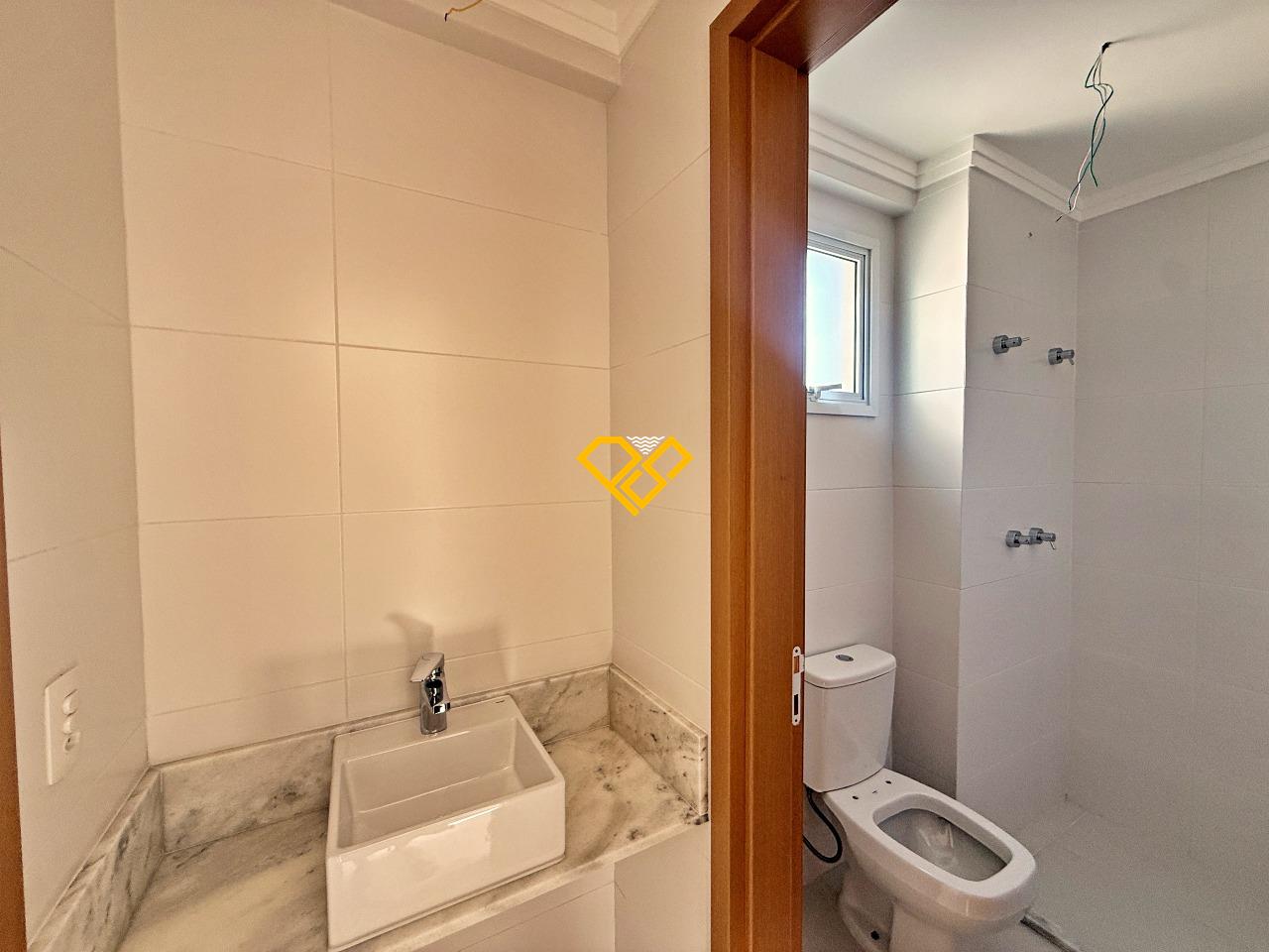 Apartamento à venda no Gonzaga: Wc suíte americana 2 e 3