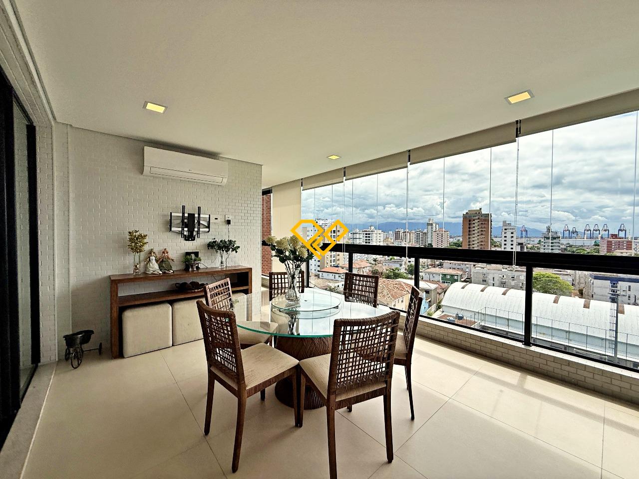 Apartamento à venda no Aparecida: Varanda