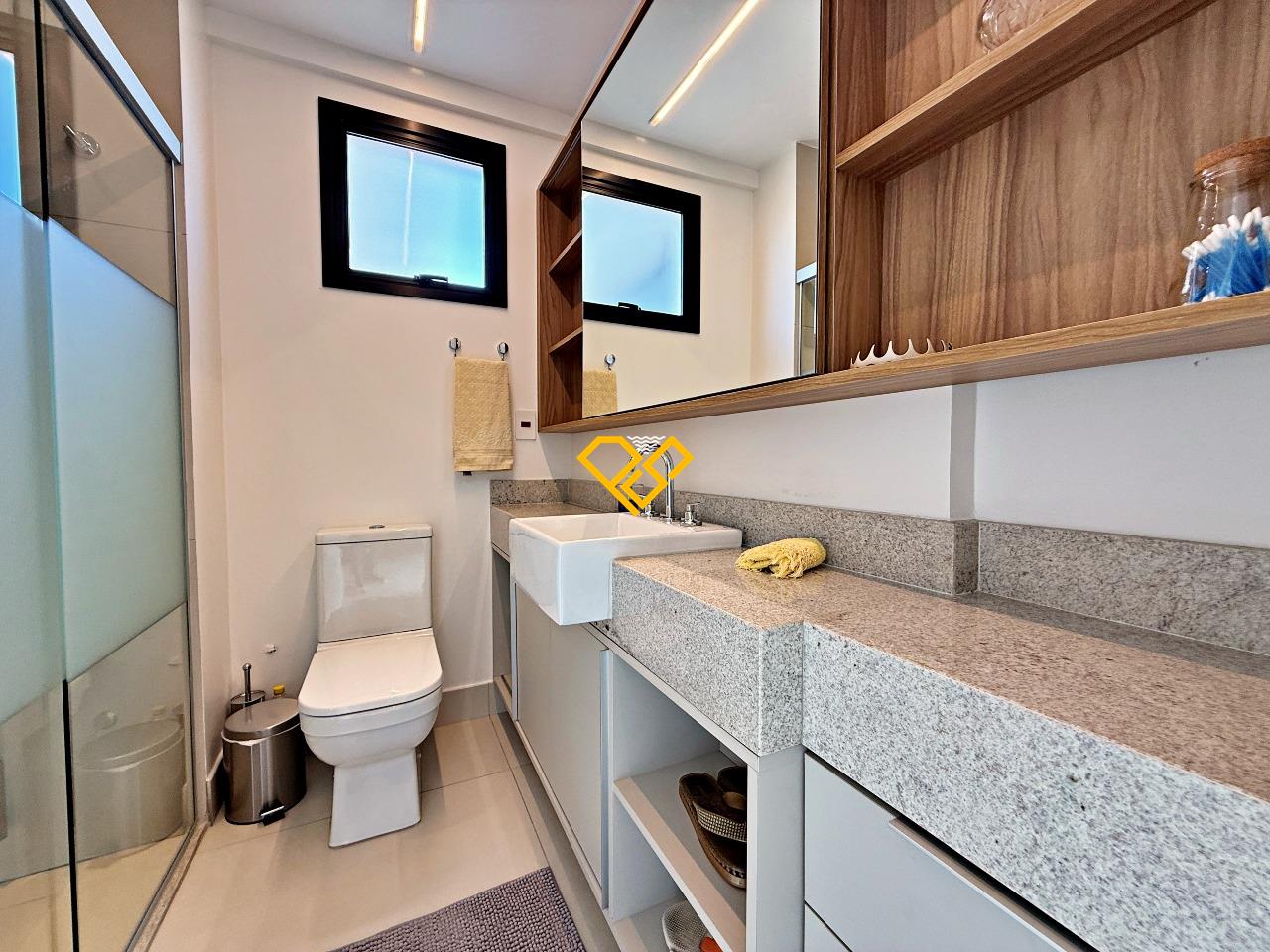 Apartamento à venda no Aparecida: Wc suíte