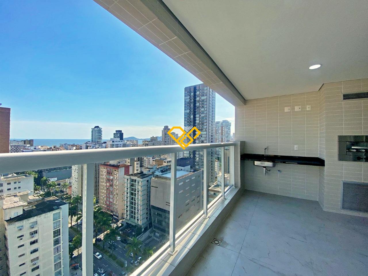 Apartamento à venda no Gonzaga: Varanda com churrasqueira