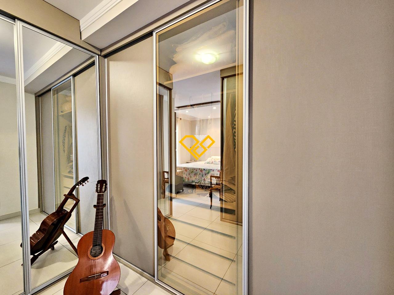 Apartamento à venda no Ponta da Praia: Dormitório 2