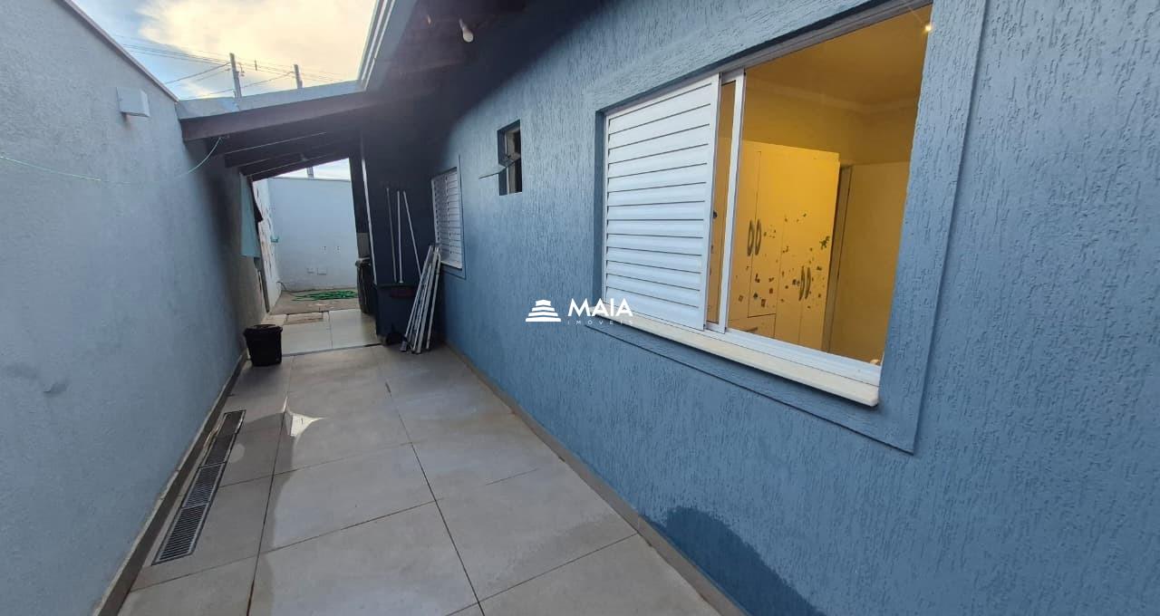 Casa de Condomínio à venda no Portal Beija Flor: 