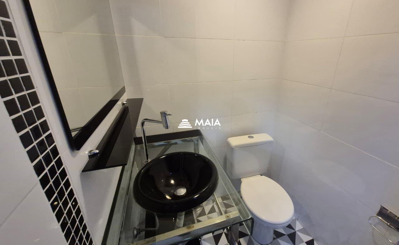 Casa de Condomínio à venda no Portal Beija Flor: 