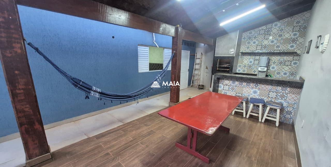 Casa de Condomínio à venda no Portal Beija Flor: 