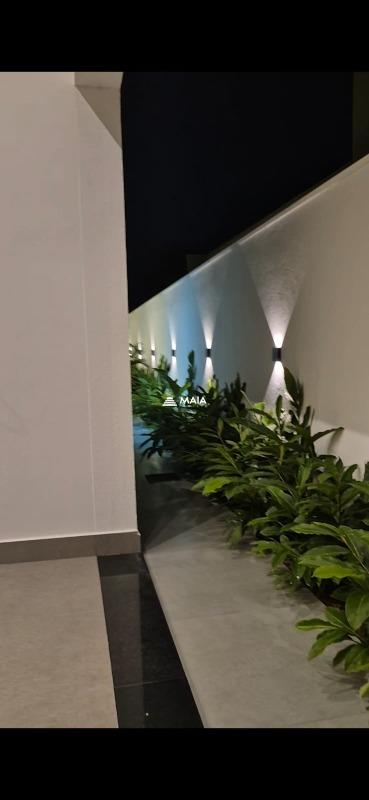 Casa de Condomínio à venda no Jockey Park: 