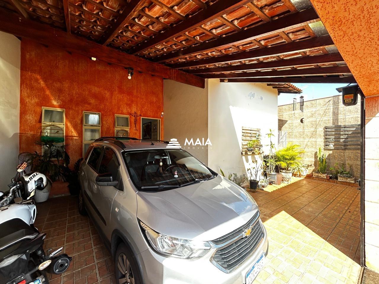 Casa à venda no Vila Militar: 