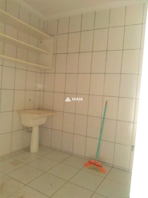 Casa para aluguel no Frei Eugênio: 