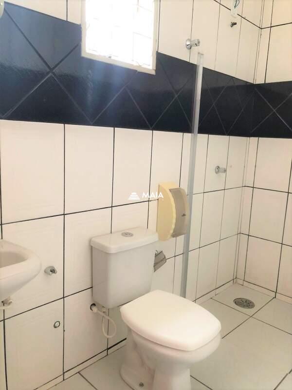 Casa para aluguel no Frei Eugênio: 