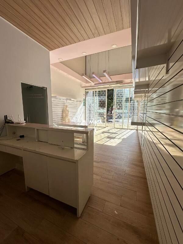 Comercial para aluguel no Estados Unidos: 