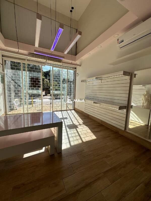 Comercial para aluguel no Estados Unidos: 