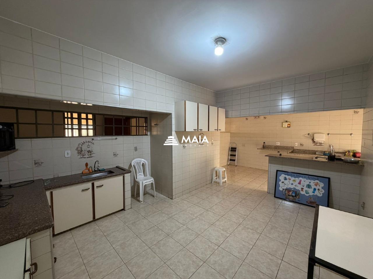 Casa à venda no Centro: 