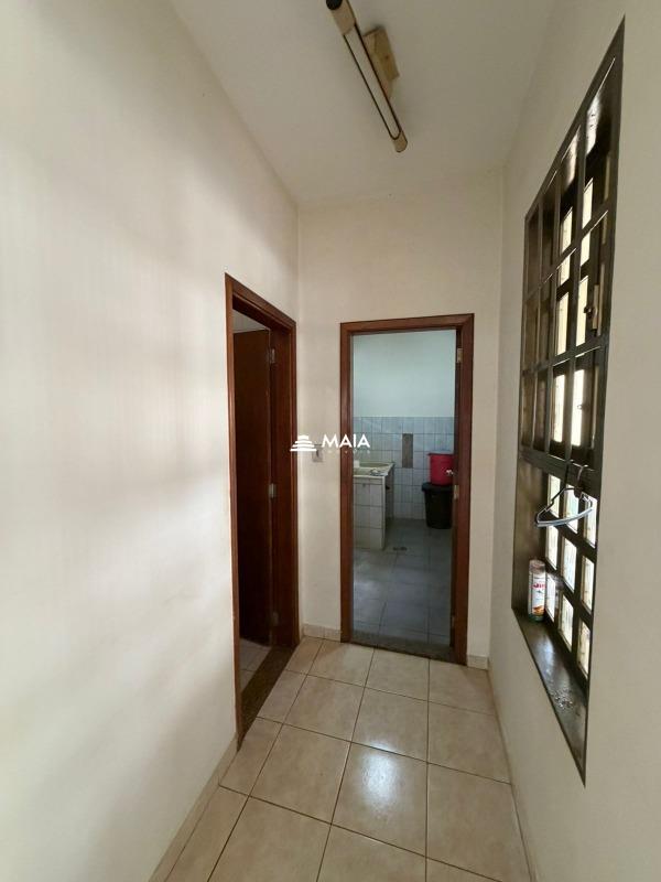 Casa à venda no Centro: 