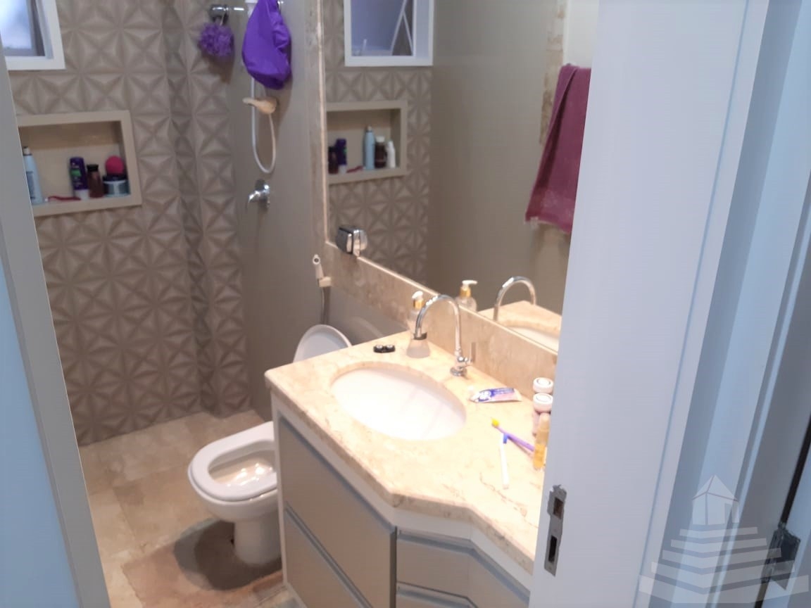 Apartamento à venda no Santa Maria: 