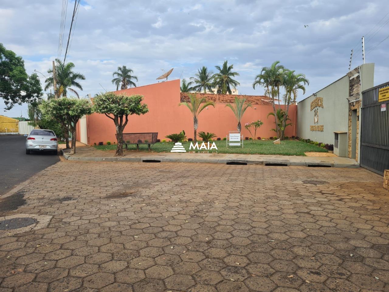 Terreno/Área à venda no Santos Dumont: 