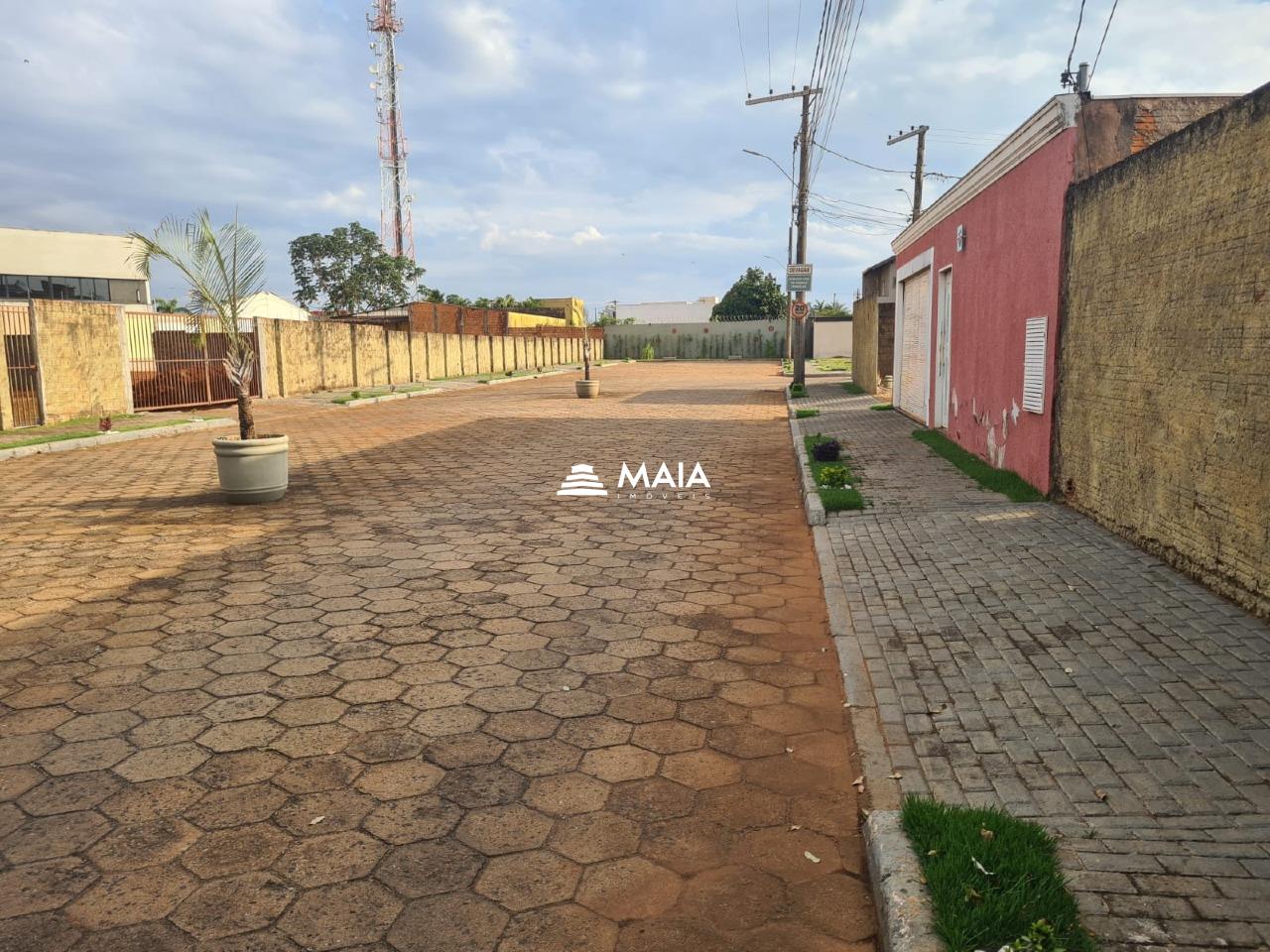 Terreno/Área à venda no Santos Dumont: 