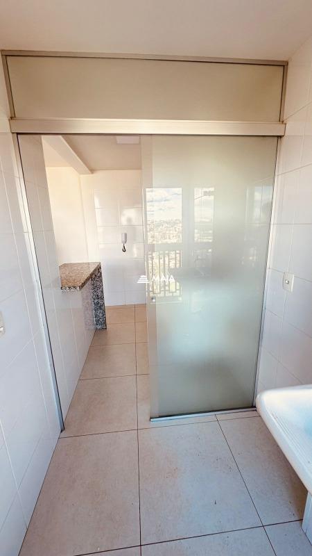 Apartamento à venda no Jardim do Lago: 