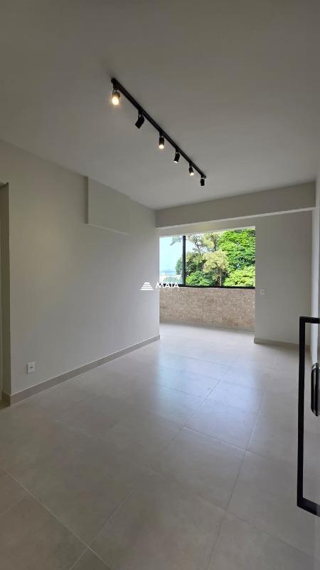 Apartamento à venda no Santa Maria: 