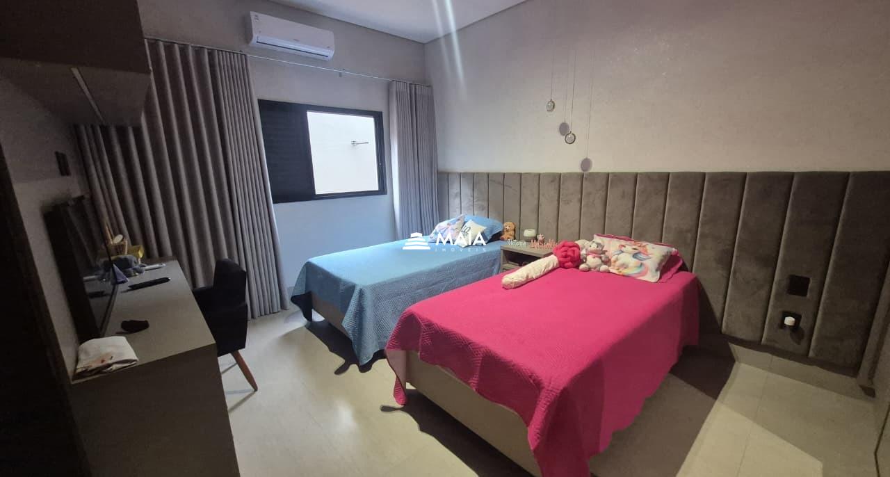 Casa de Condomínio à venda no Residencial Mário de Almeida Franco: 